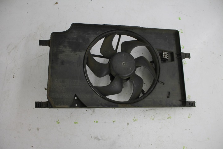 VENTILATEUR RADIATEUR 8200675335 ESPACE IV 2.0 DCI
