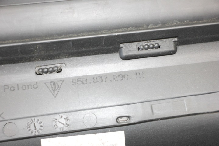 PORSCHE MACAN 95B MOULURE PORTES DROITE AVANT AVANT 95B837890 95B837890G