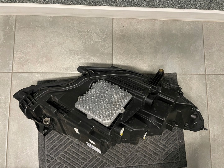 LAND ROVER DISCOVERY SPORT LIFT GAUCHE COMPLET LED
