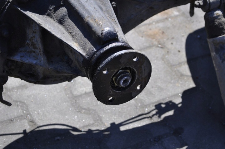 HYUNDAI H100 2.5D 80KM SUSPENSION POUTRE ARRIÈRE JUMEAUX PONT ENSEMBLE