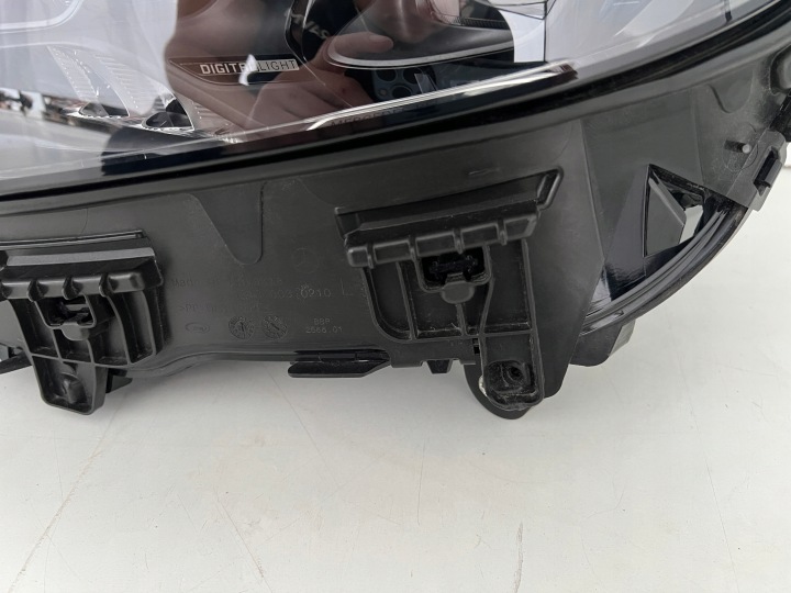 PHARE GAUCHE AVANT GAUCHE AVANT MERCEDES GLC W254 DIGITAL LIGHT EUROPE