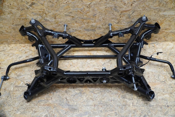 POUTRE BERCEAU CHÂSSIS SUSPENSIONS ARRIÈRE 8746172 BMW M2 G87 24R 3TYSKM ORIGINAL