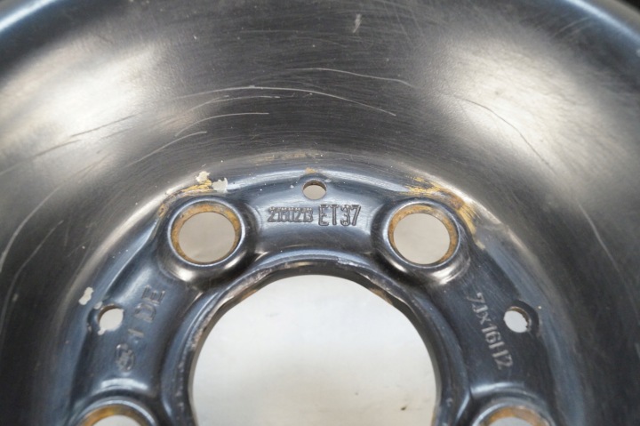 JANTE ACIER 16 MERCEDES W203 W204 7J16H2 W203400302 5X112 2160213