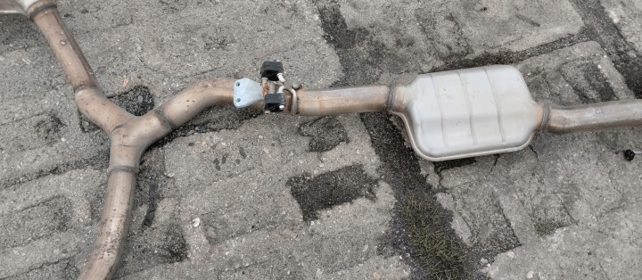 ÉCHAPPEMENT TUYAU D'ÉCHAPPEMENT SILENCIEUX CATALYSEUR MERCEDES E CLASSE W213 UNIVERSEL 2.0 B