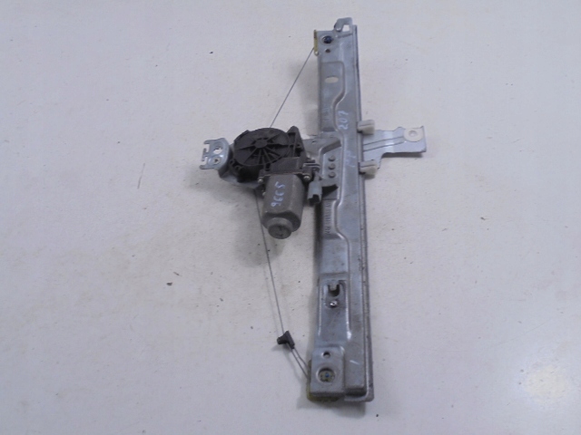 PEUGEOT 207 MÉCANISME ÉLÉVATEUR VITRES AVANT DROIT 5D 9681182280 400912 C