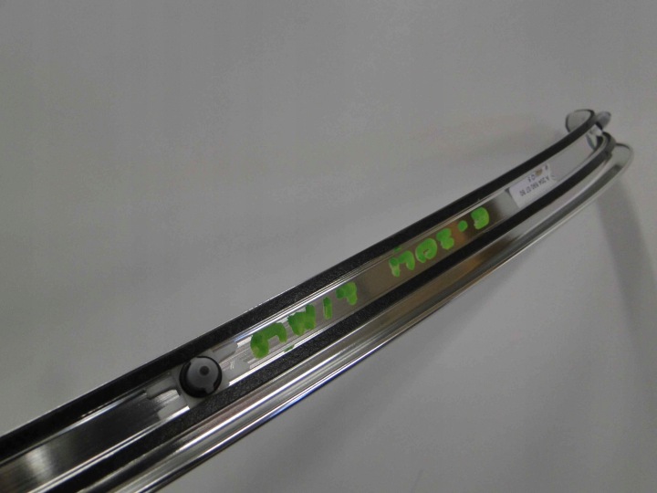 MERCEDES C W204 204 LIMU MOULURE DÉCORATIVE CHROME GAUCHE