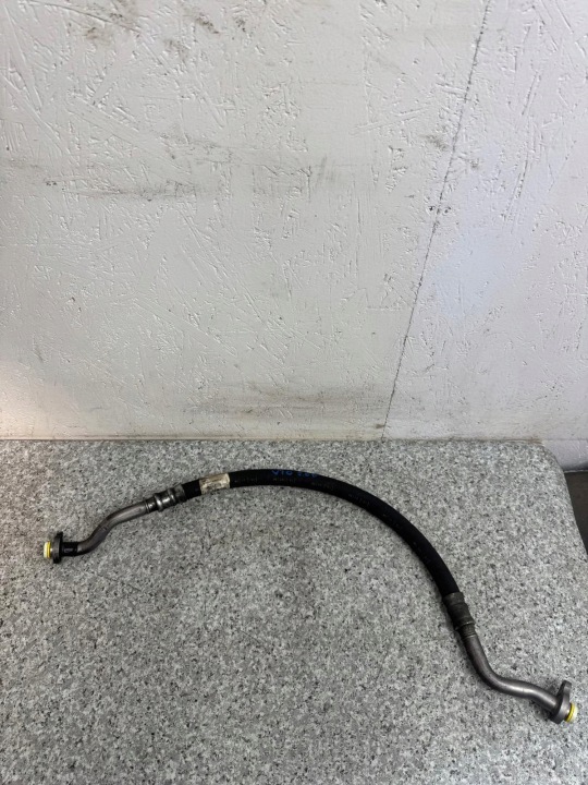TUYAU FIL TUYAU CLIMATISATION VOLVO V70 III 2012- 31332152 2.0 D3
