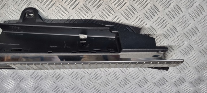 MERCEDES W213 PROTECTION SEUIL COUVERCLES DE COFFRE A2136900141 A2136903601