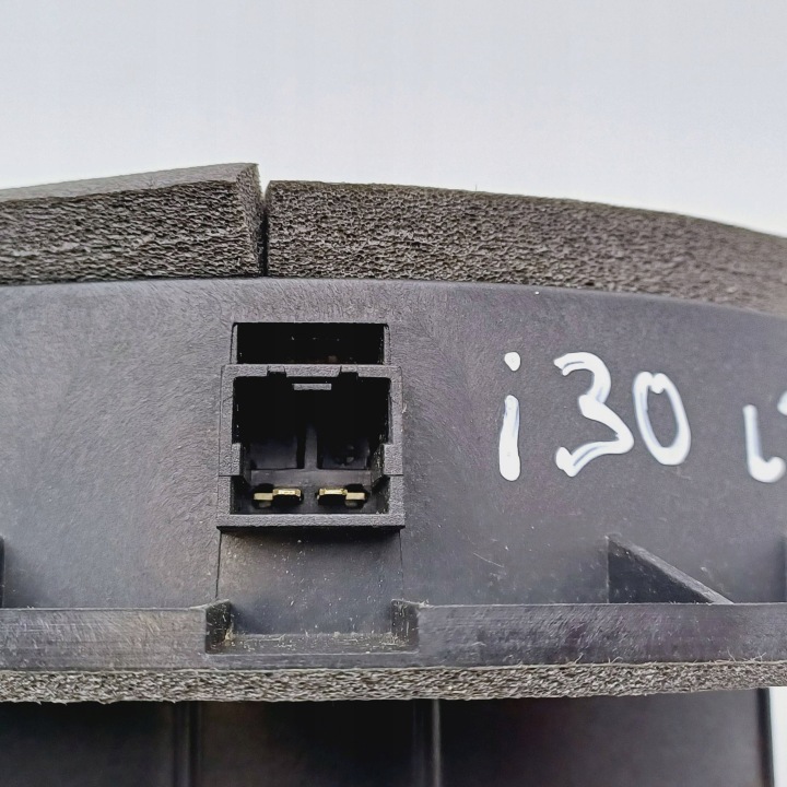 HAUT-PARLEUR GAUCHE AVANT HYUNDAI I30 963302R000 NR379