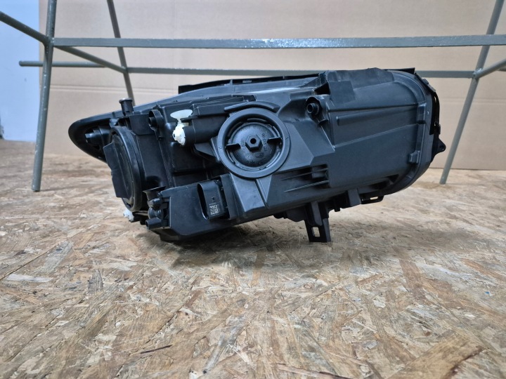 MERCEDES B-KLASA DANS 247 A 247 PHARE AVANT AVANT GAUCHE LED