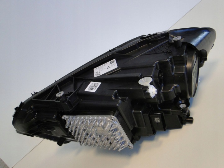 MERCEDES A 177 LIFT PHARE DROITE MULTIBEAM W177