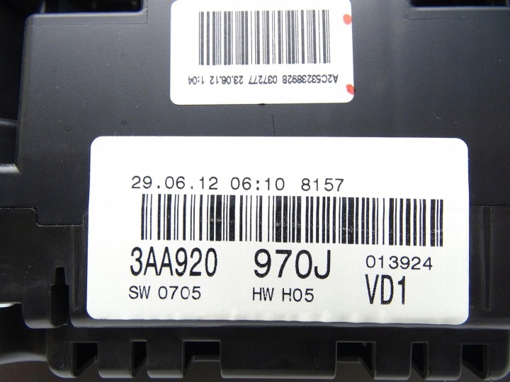 COMPTEUR COMPTEUR TABLEAU DE BORD 2.0 TDI 3AA920970J VW PASSAT B7 2.0 TDI