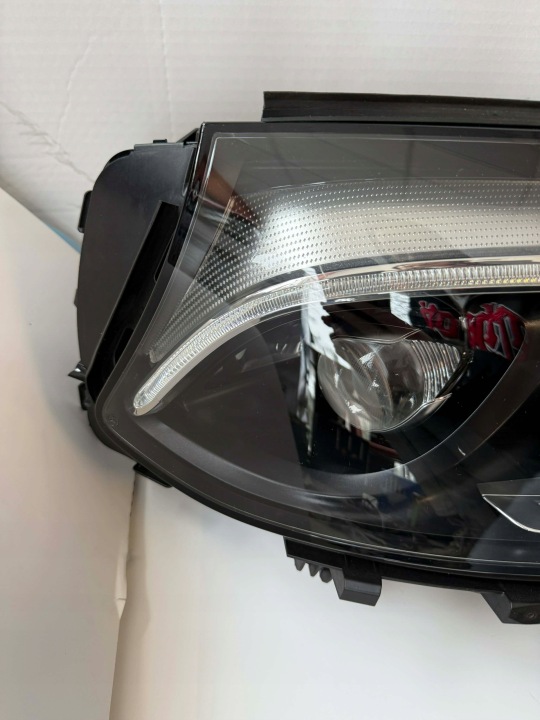 PHARE AVANT GAUCHE MERCEDES GLC COMPLET LED A2539065701
