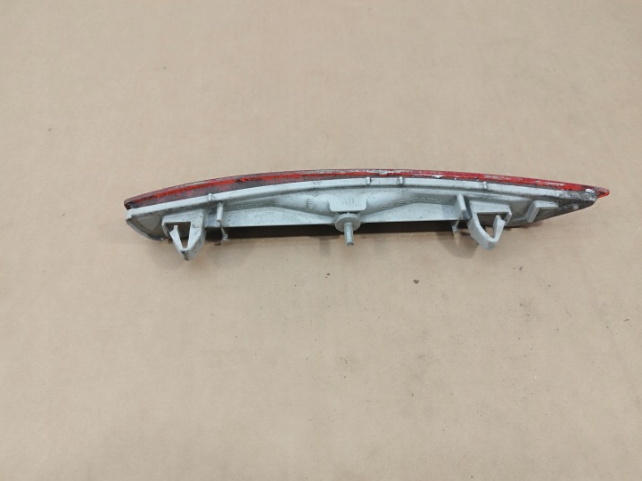 RÉFLECTEUR AMPOULE DROIT PARE-CHOCS ARRIÈRE SUBARU FORESTER III ANNÉE 2008-2012 32303R