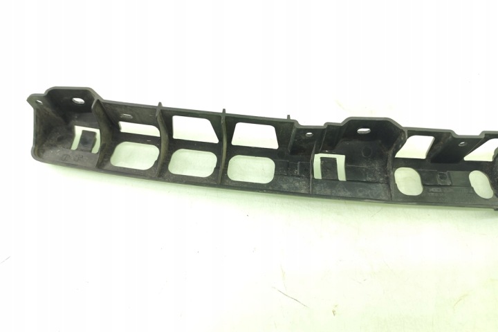 CENTRAL FIXATION ARRIÈRE PARE-CHOCS PORSCHE CAYENNE (92A) 7P5807863 3.0L