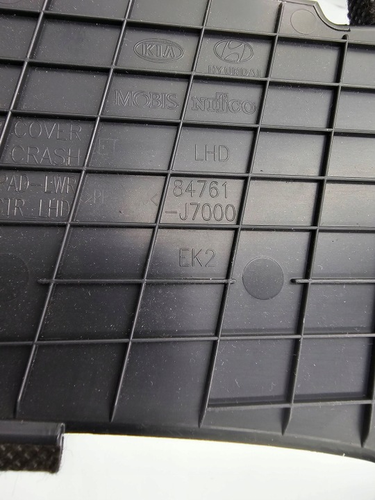 KIA CEED III BOUCHON TABLEAU DE BORD INSTRUMENTATION 84761J7000