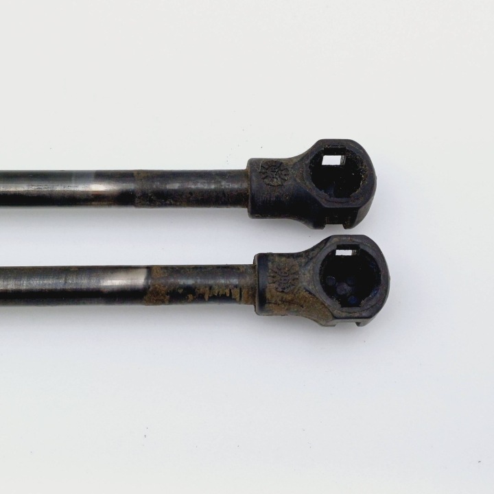 SERVOMOTEUR COUVERCLES DE COFFRE COUVERCLES DE COFFRE PEUGEOT 206 9681441380 PRIX ZA 2 PCS NR266