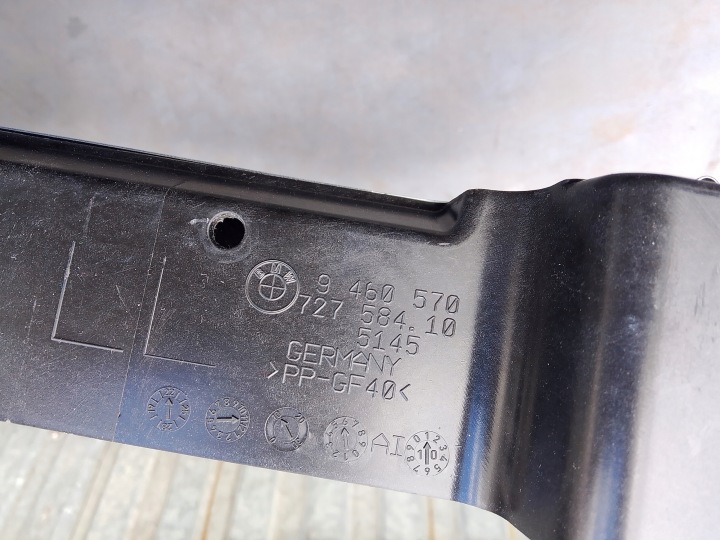 TABLEAU DE BORD INFÉRIEURE BMW IX I20 9460570