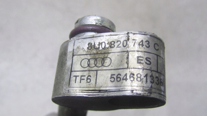 AUDI Q3 8U FIL CLIMATISATION 8U0820743C 11-