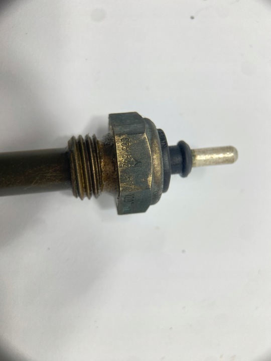 CAPTEUR TEMPÉRATURE LIQUIDE MERCEDES W126 SE SEC R107SL 0055422617 6-24V