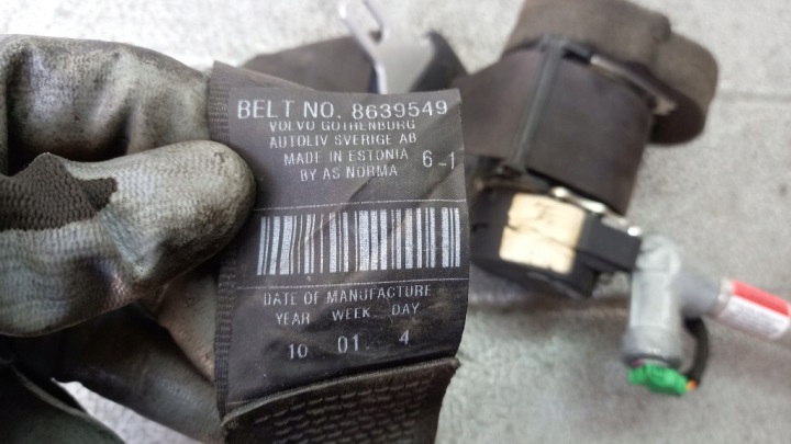 CEINTURE DE SÉCURITÉ DROIT ARRIÈRE VOLVO S40 II 8639549