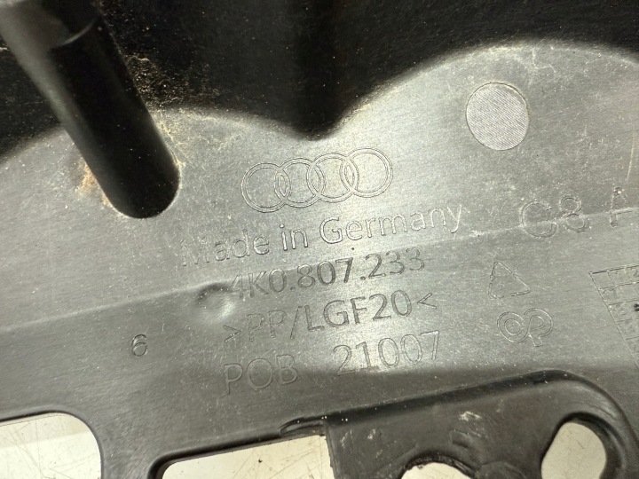 AUDI A6 C8 4K0 CHÂSSIS RENFORCEMENT GRILLE DE RADIATEUR