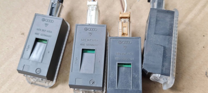 Q3 83A AMPOULES LED PORTES PUCE A4 B8 B9 A5 A6 C7 Q7 A5 A7 4X 4E0947415A