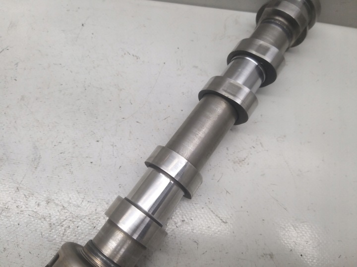 ARBRE À CAMES ÉCHAPPEMENT 2.2 CDI OM651 651 SLK R172 W212 W906 A6510500300