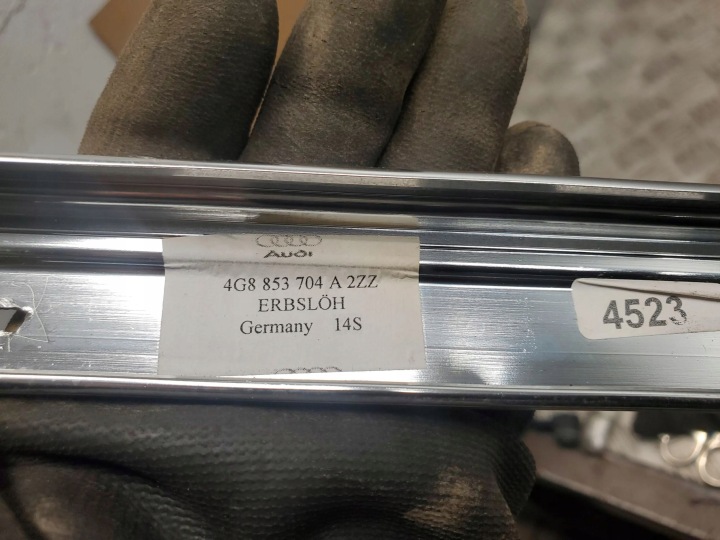 AUDI A7 S7 4G 4G8853704A DROITE CÔTÉ MOULURE TOITS