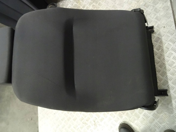 SIÈGE DROIT AVANT SEAT IBIZA IV 3D HAYON NR146