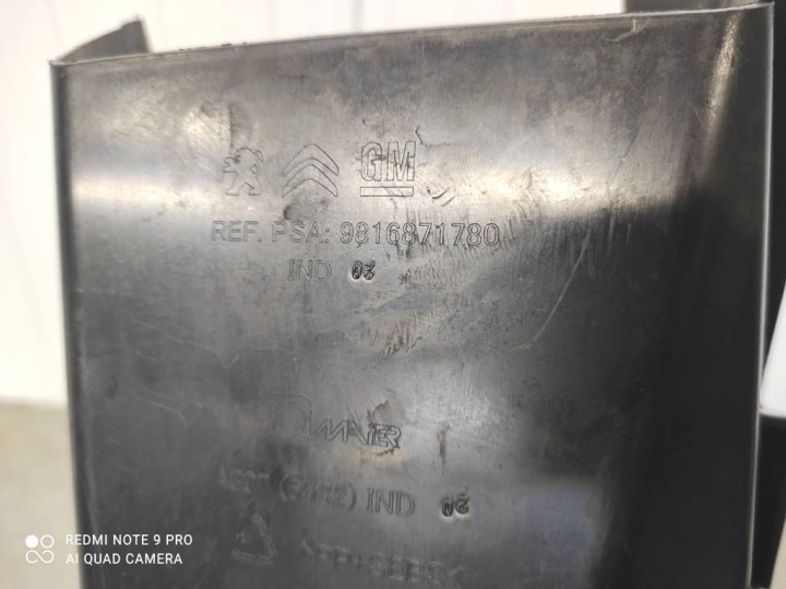 PEUGEOT 308 T9 RADIATEUR ÉCHANGEUR AIR-AIR SUPPORTS