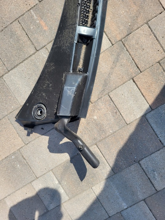 DOUBLURE DE PASSAGE DE ROUE PEUGEOT 3008 I 9671408577