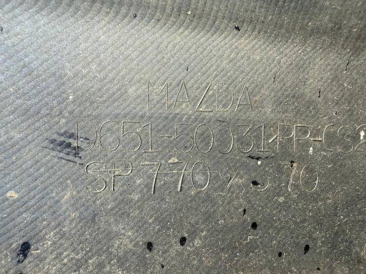 PARE-CHOCS AVANT AVANT MAZDA II 2 07-10 D651-50031