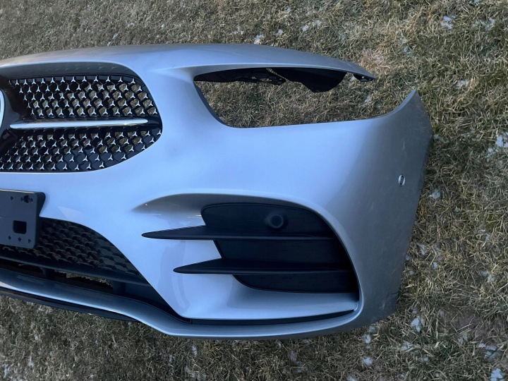 MERCEDES-BENZ B-KLASA W247 AMG PARE-CHOCS AVANT COMPLET A2478852702 /MT