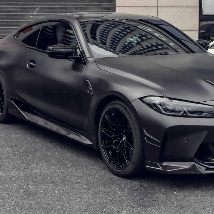 KARBONOWE SEUILS LATÉRAL BMW G82 G83 M4 DANS STYLU M-PERFORMANCE