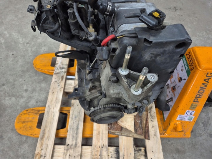 FIAT PUNTO II 03-09 LIFT 1.2B 60KM MOTEUR ESSENCE B+G 188A4000