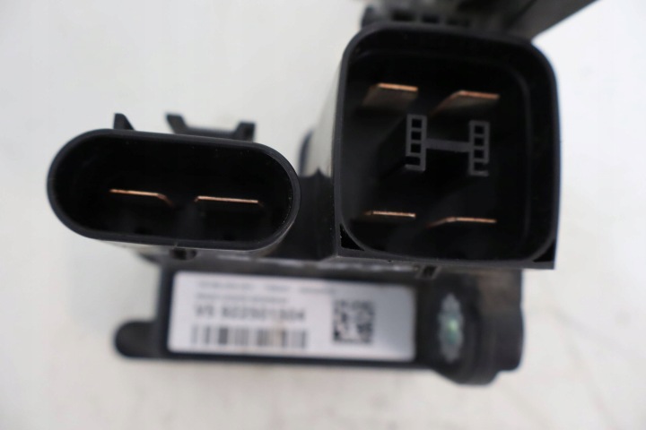 MODULE DISTRIBUTEUR COURANT BMW 3 F30 F35 F31 9225015