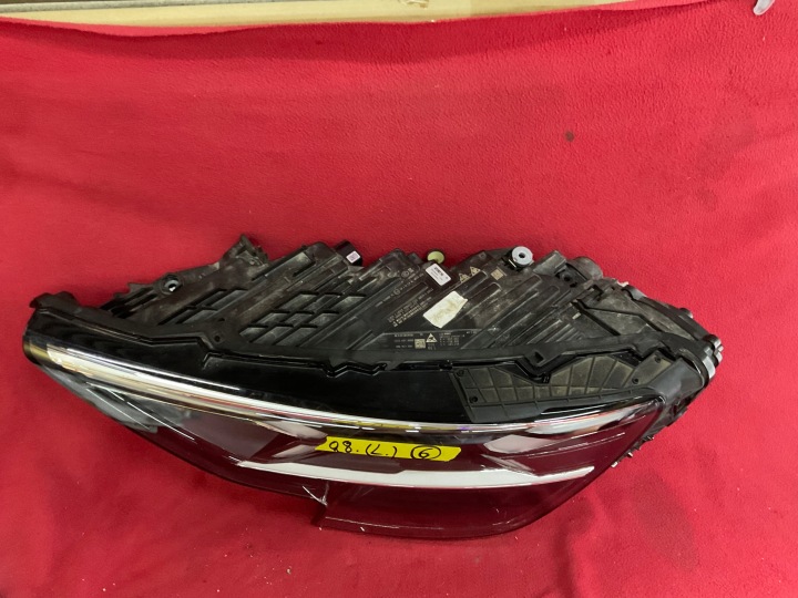 PHARE AVANT GAUCHE AUDI Q8 4M8 LIFT LASER 4M8941085 ORIGINAL COMPLÈTE