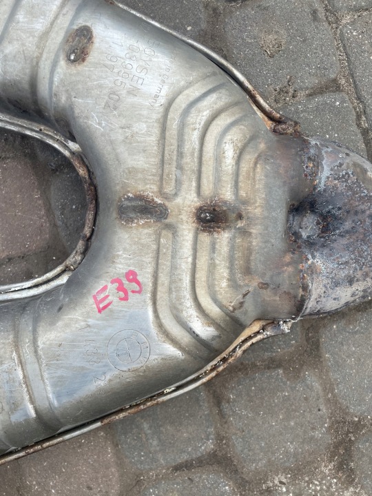 SILENCIEUX CENTRAL BMW E39 2.5 2.8 3.0 I