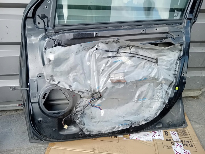 PORTES PP PEUGEOT 4007.