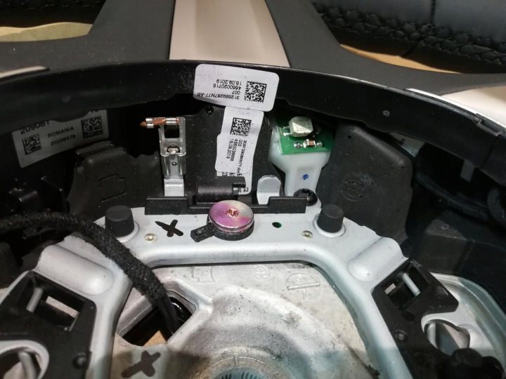 BMW G05 G11 G30 MODULE VOLANT AVEC CHAUFFAGE AIRBAG