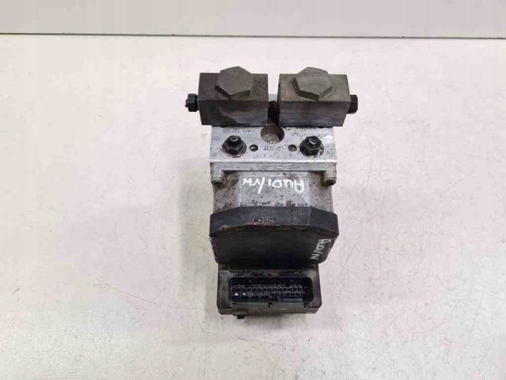 POMPE ABS AUDI A4 AVANT (8ED, B7) 8E0614111P 1.9L DIESEL 1999