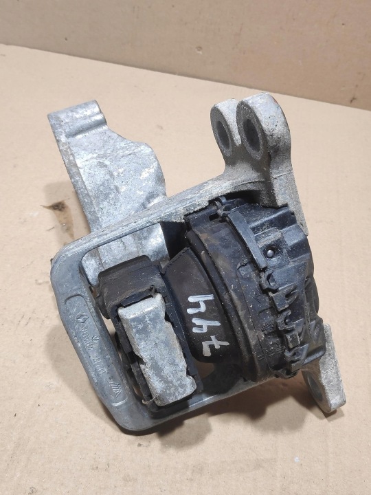 POIGNÉE COUSSIN MOTEUR FIXATION 1.6DCI RENAULT MEGANE IV 112842617R