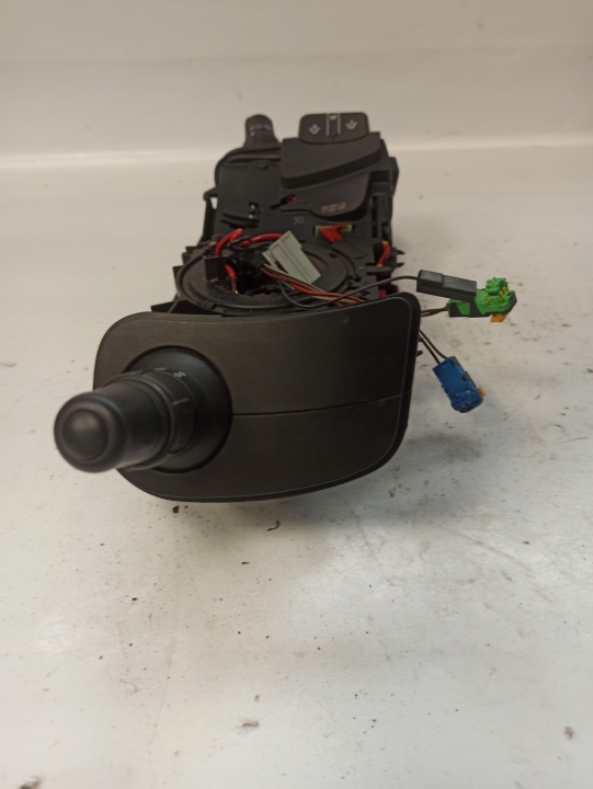 RENAULT CLIO 3 COMMUTATEUR COMPOSITE 8200245449 8200243508 88100030294