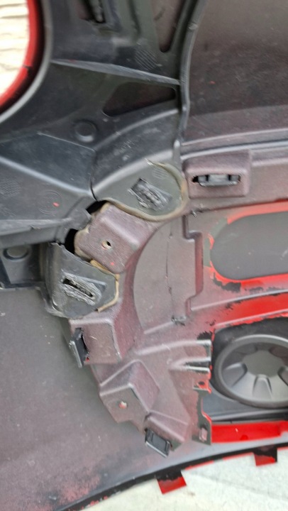 FIAT 500L 2012-17 735522402 AVANT PARE-CHOCS AVANT SANS HALOGÈNE