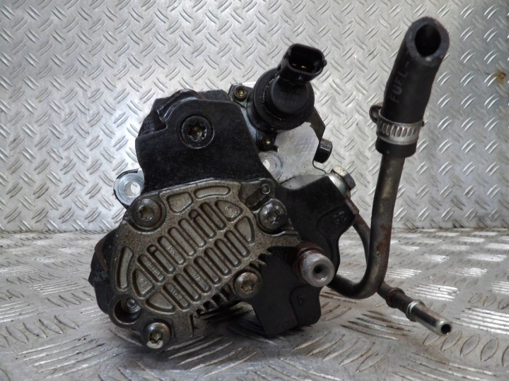JEEP CHEROKEE KJ 2.8 CRD POMPE INJECTION 0445010084