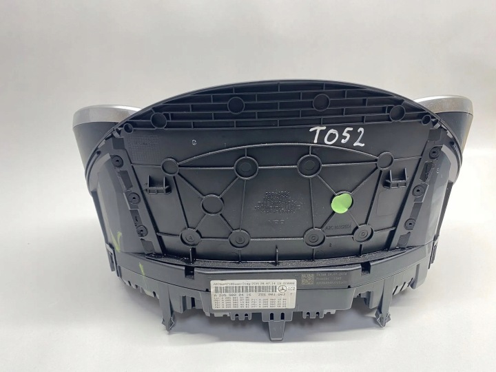 MERCEDES-BENZ C W205 COMPTEUR A2059000416 2016 2100CM3