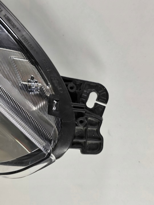 FORD KUGA MK2 ESCAPE 16-19 LED PROJECTEUR GAUCHE PHARE AVANT GV41-13W030-CJ