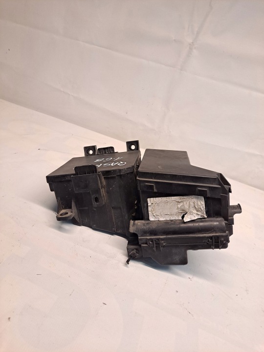 BOÎTE FUSIBLES QASHQAI J10 1.6 284B7JD01B