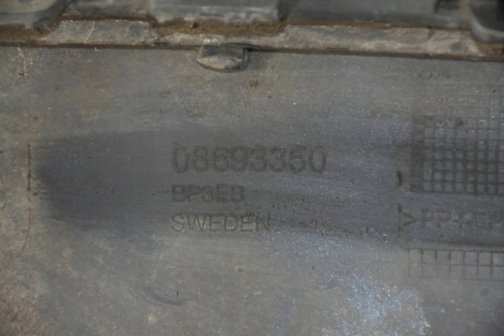 PARE-CHOCS AVANT AVANT VOLVO V70 II LIFT RONDELLES 467-46